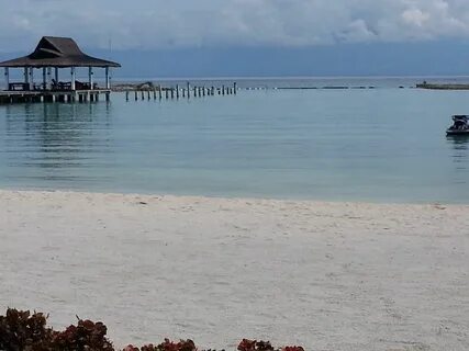 Beach pavilion · Samal