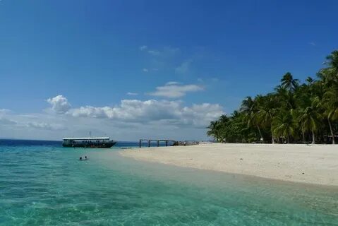 Sandbar &amp; banca · Samal